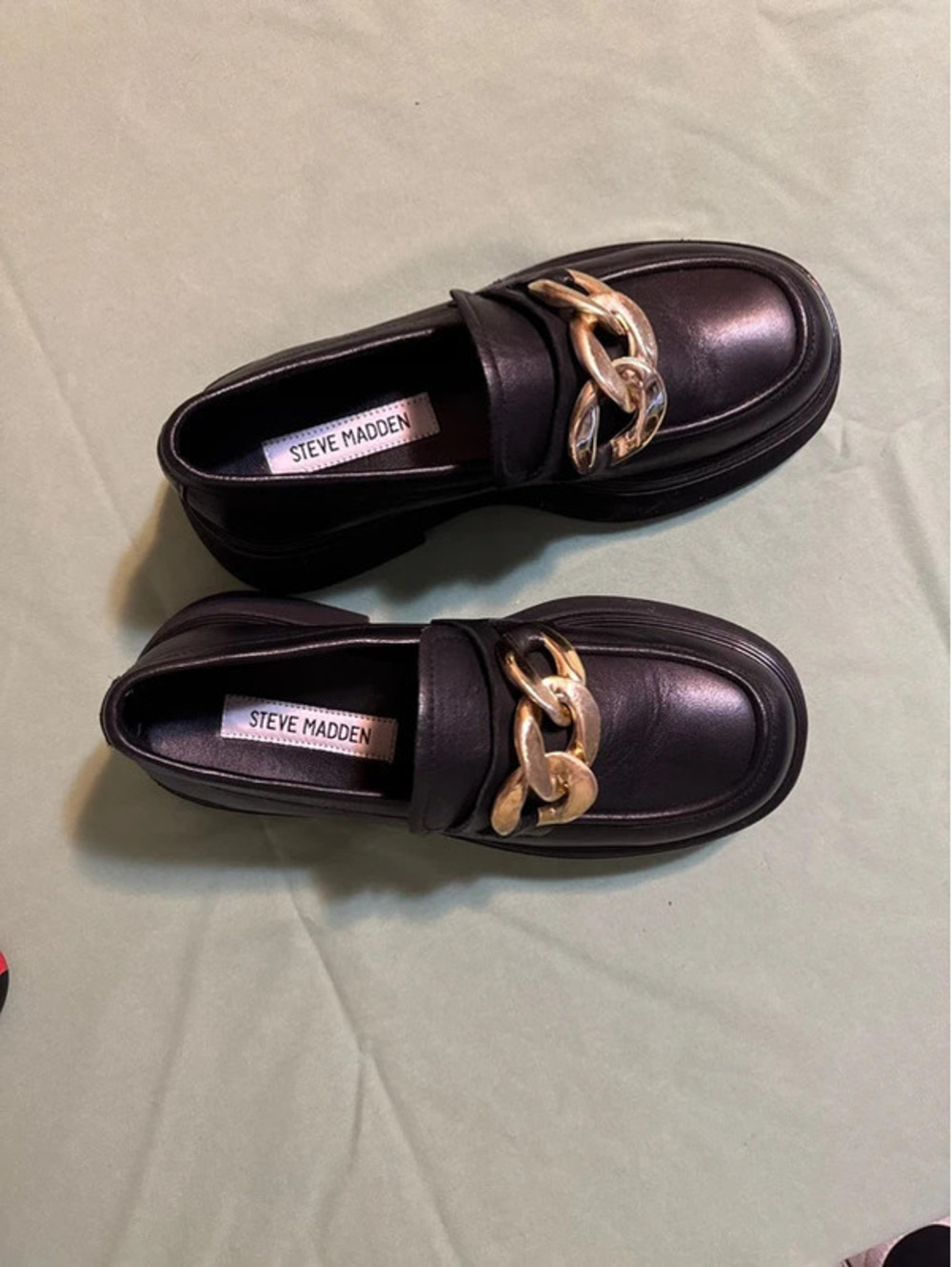 Steve Madden Black Chunky loafer size 6